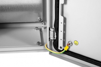 Elbox EMW-500.500.210-1-IP66 (В500 × Ш500 × Г210), Электротехнический распределительный шкаф IP66 навесной c одной дверью